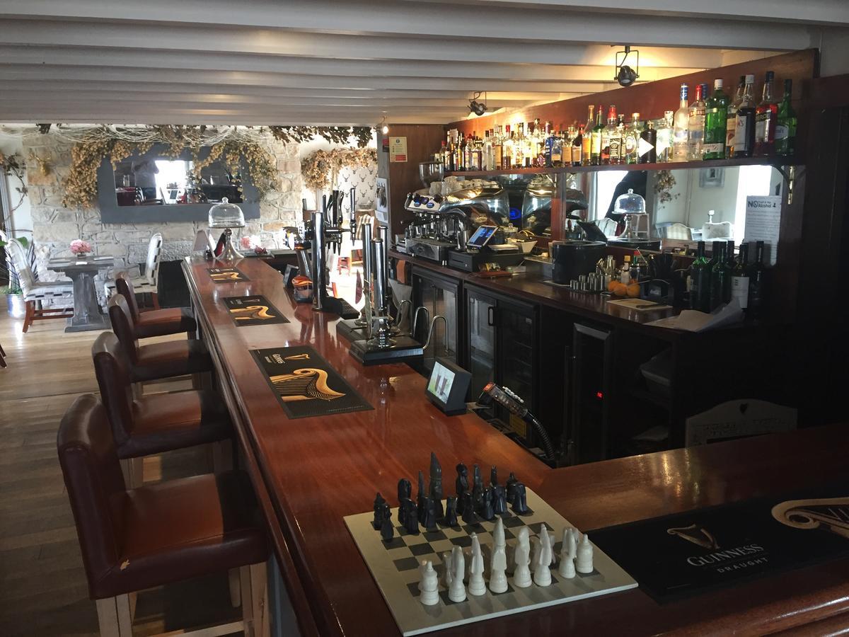 Coach And Horses Inn Penzance Kültér fotó